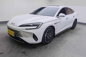 海豹 比亚迪 DM-i 1.5L 121km 尊贵型