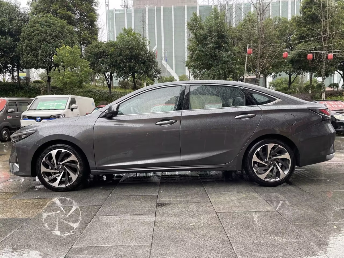 長(zhǎng)安 銳程PLUS  2023款 1.5T DCT領(lǐng)航型圖片