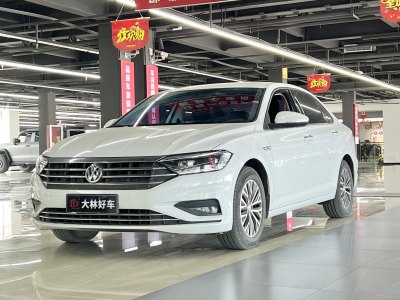 2020年12月 大众 速腾 200TSI DSG舒适智联版图片