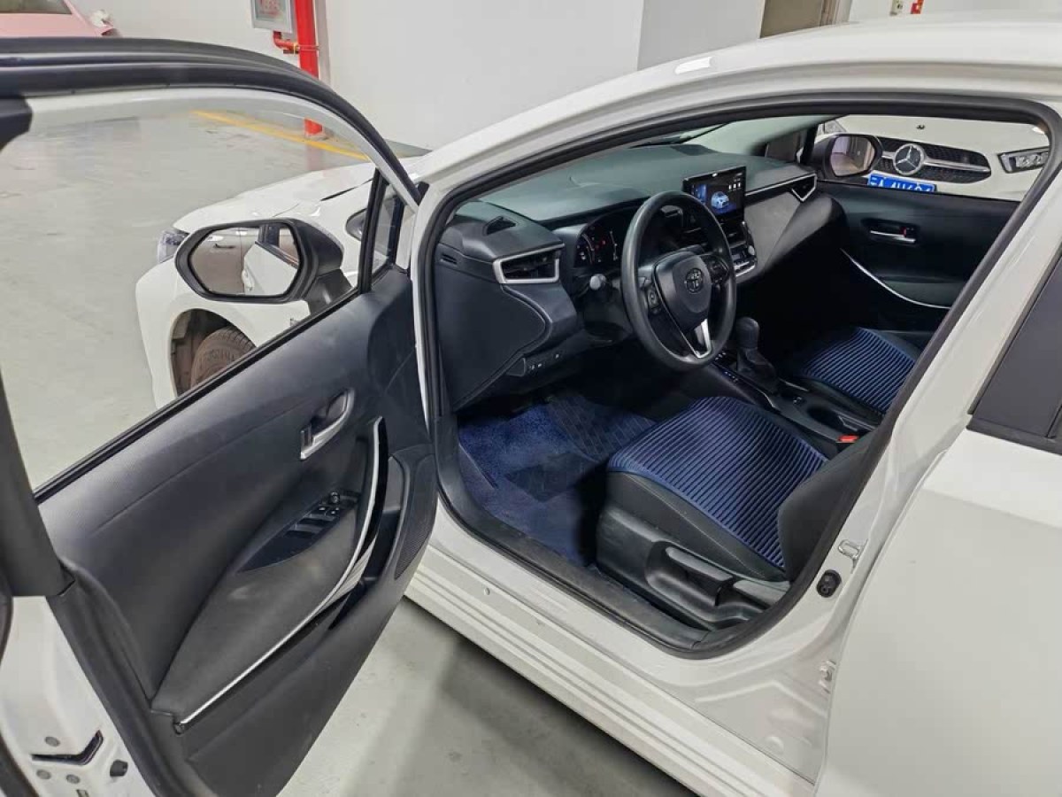 豐田 卡羅拉  2023款 1.8L 智能電混雙擎 先鋒版圖片