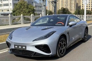 哪吒GT 哪吒 580 AWD