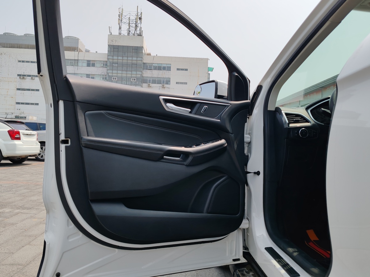 福特 銳界  2018款 EcoBoost 245 兩驅(qū)豪銳型 7座 國VI圖片