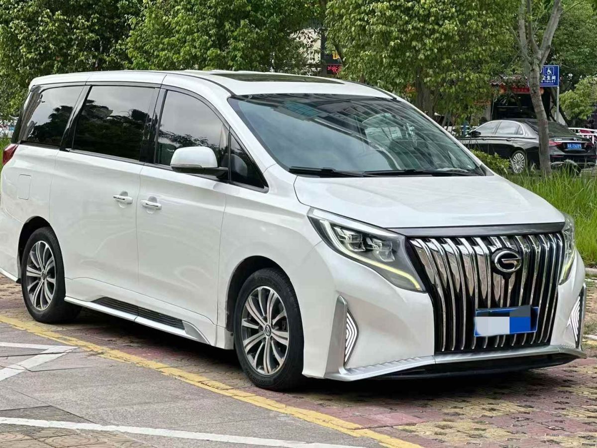 SRM鑫源 鑫源X30L  2018款 1.5L商務(wù)版天然氣車(chē)SWFC15圖片