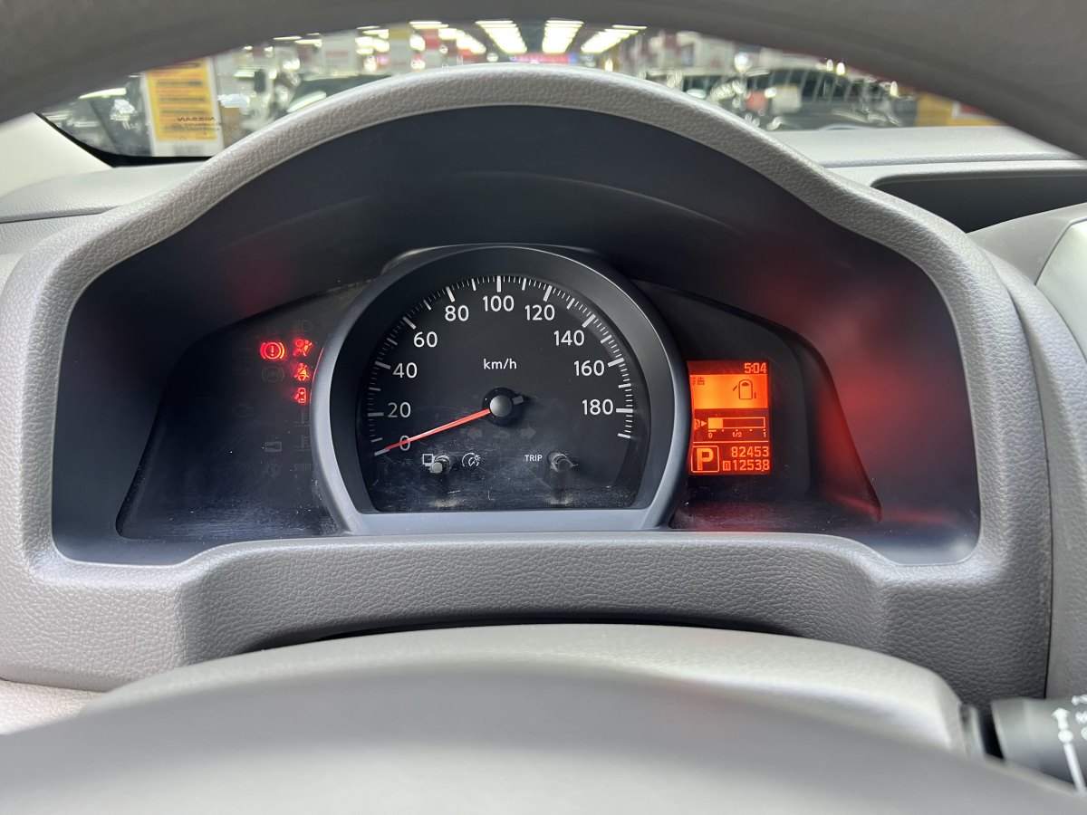 日產(chǎn) NV200  2018款 1.6L CVT豪華型圖片