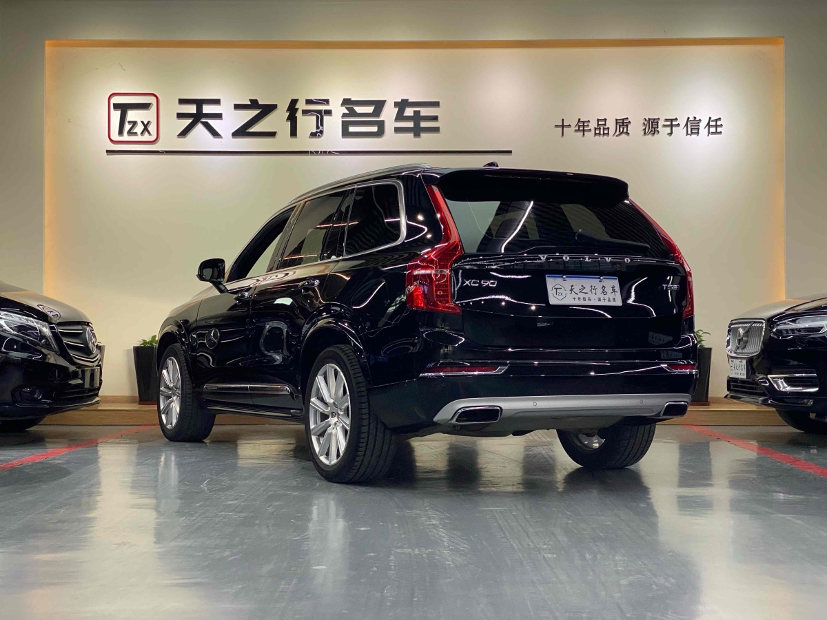 沃尔沃 XC90  2019款  T6 智逸版 7座 国VI图片