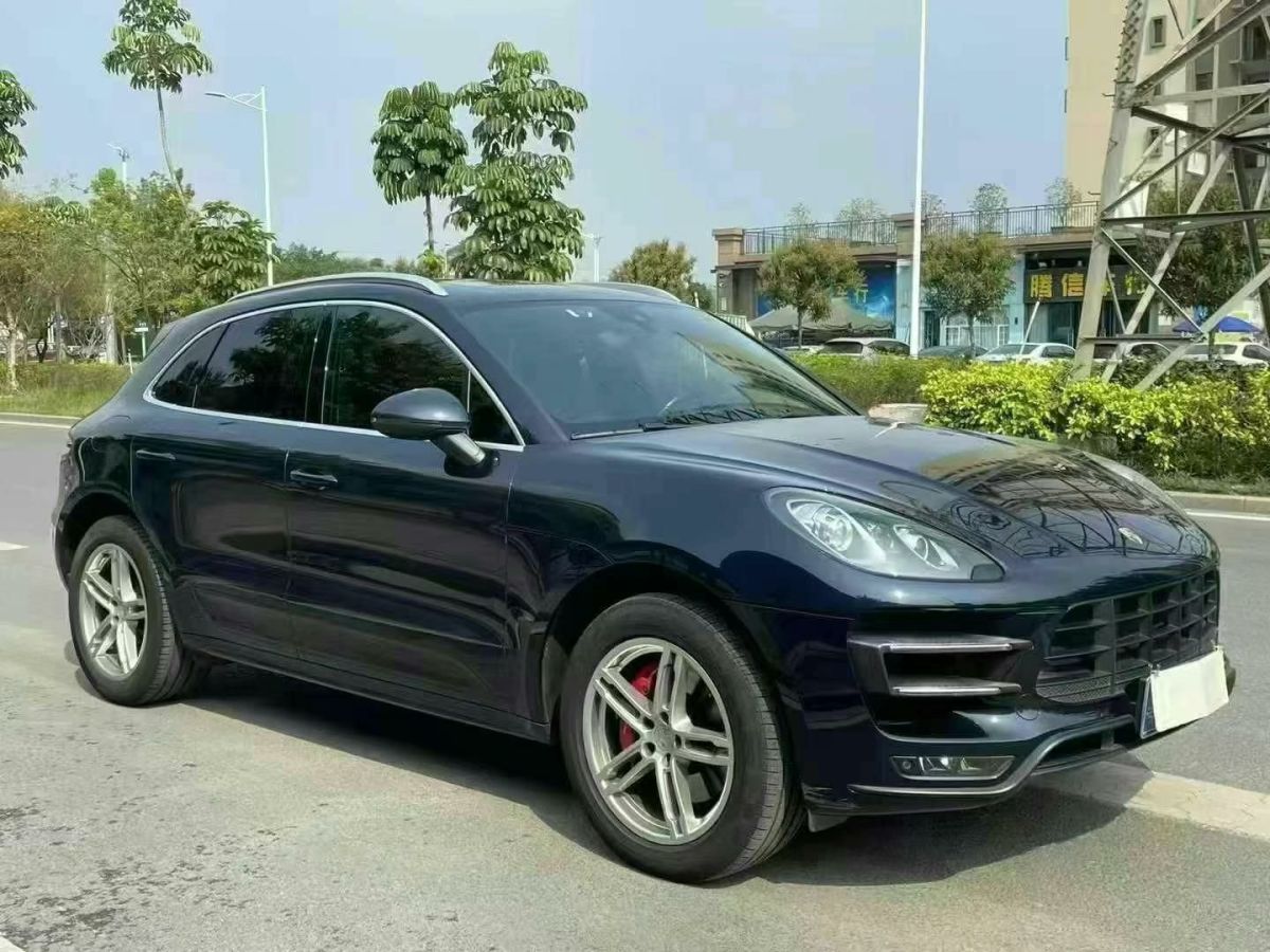 保時(shí)捷 Macan  2016款 Macan 2.0T圖片