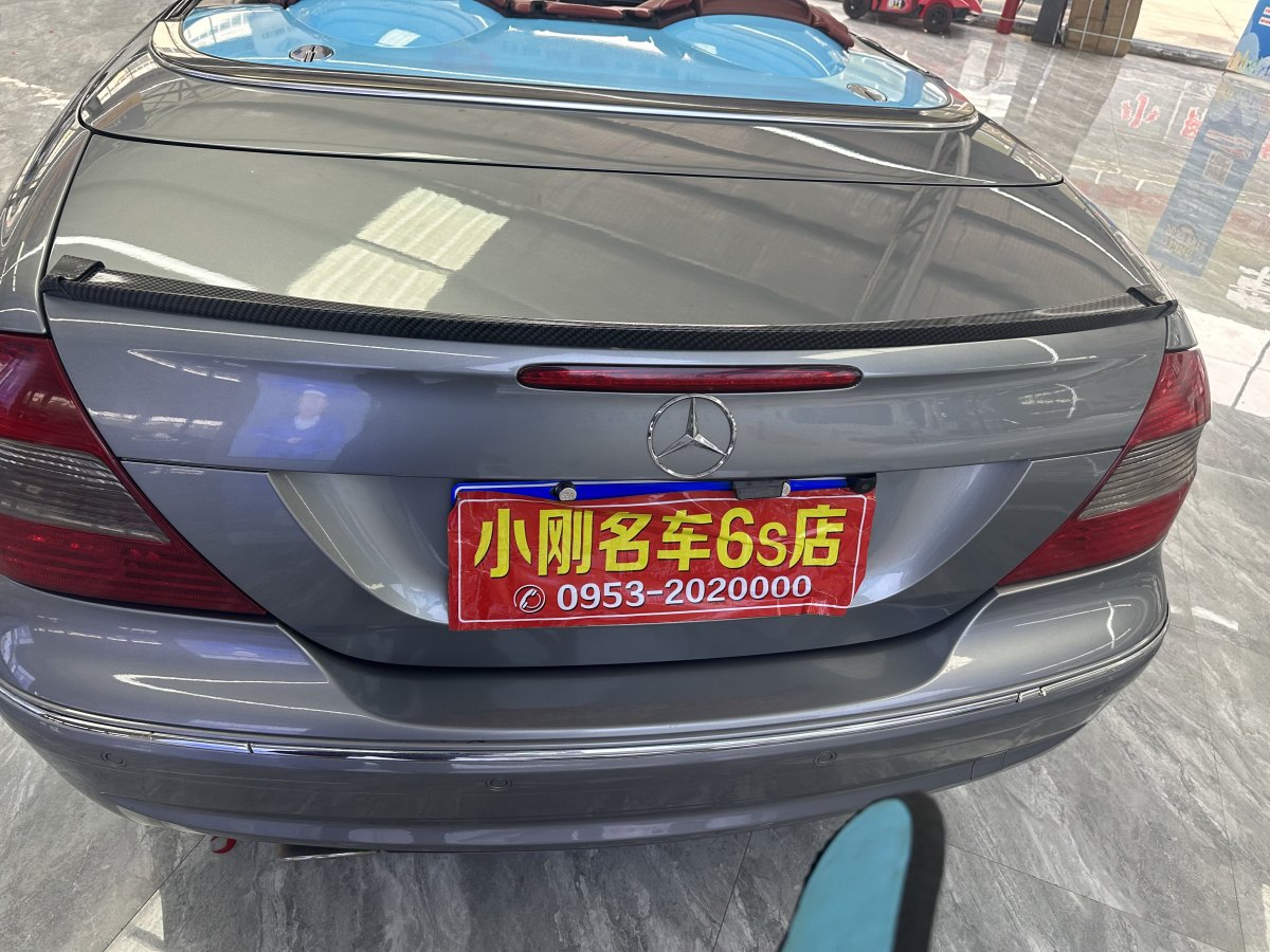 奔馳 奔馳CLK級(jí)  2006款 CLK 280 敞篷跑車(chē)圖片