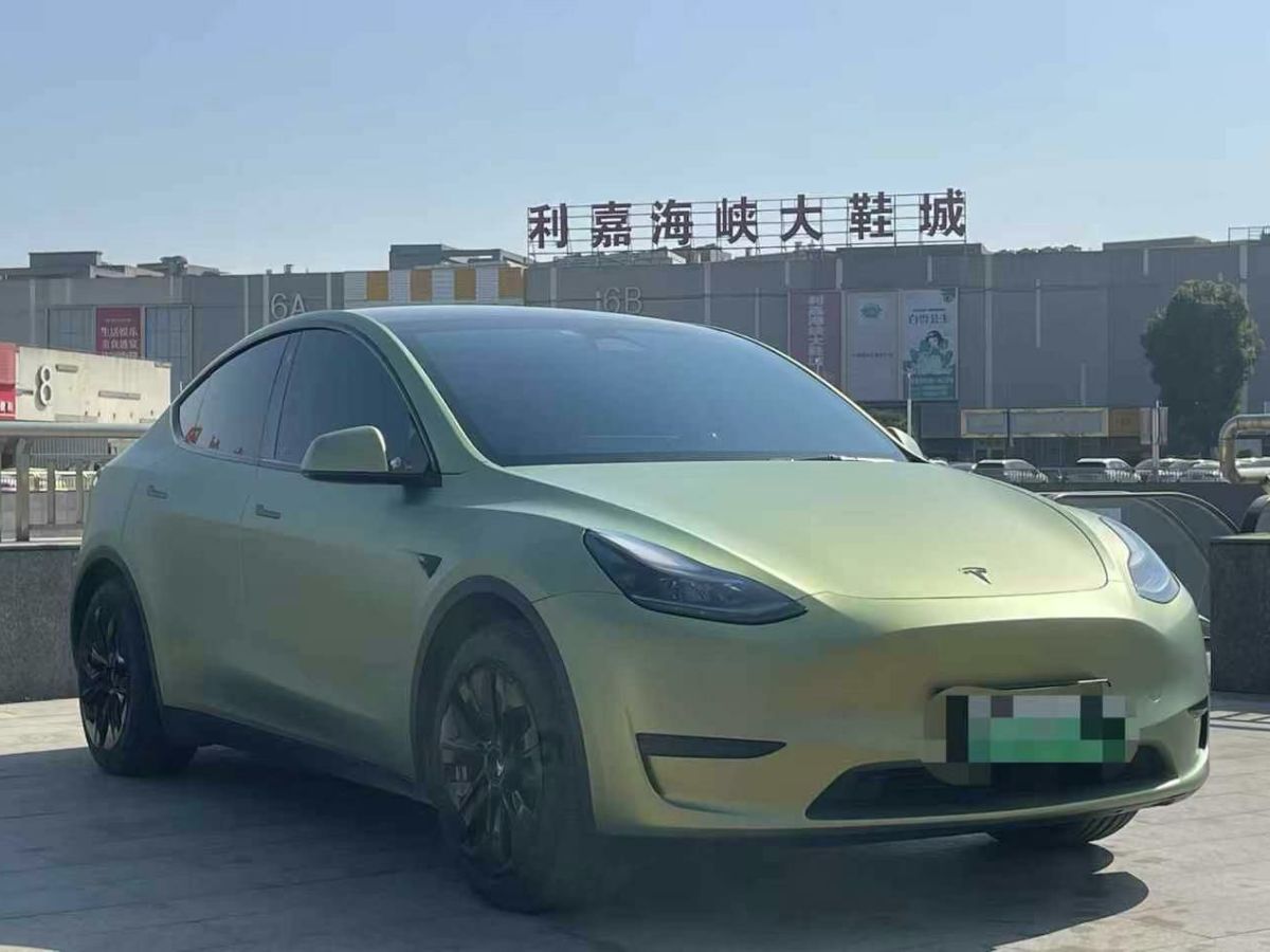 特斯拉 Model S  2023款 三電機(jī)全輪驅(qū)動(dòng) Plaid版圖片