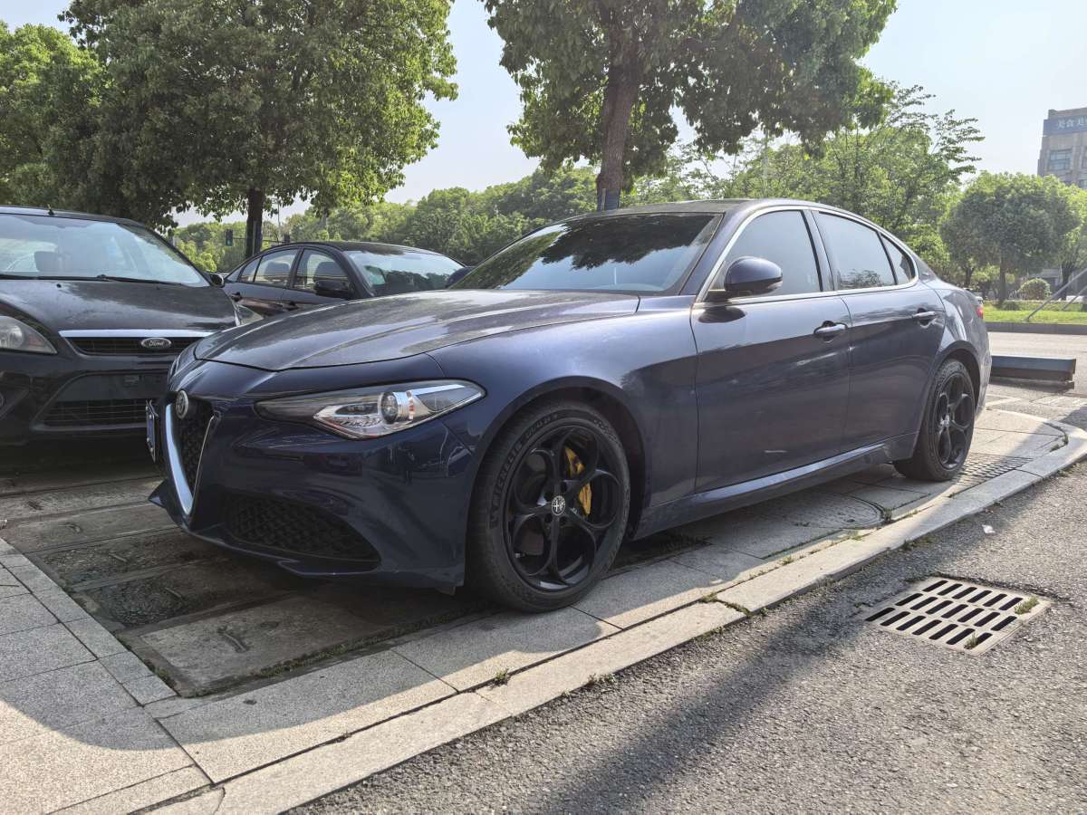 阿爾法·羅密歐 Giulia  2021款 2.0T 280HP 豪華版圖片