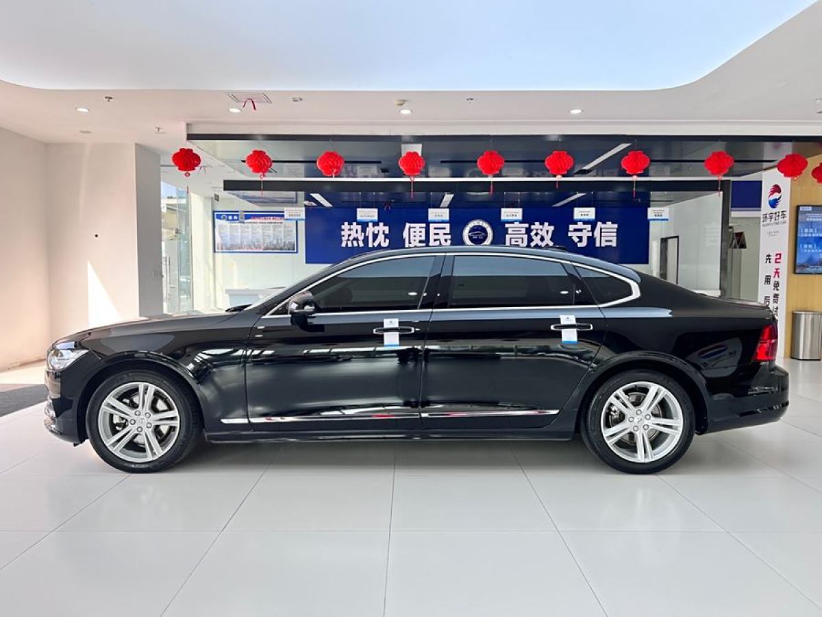 沃爾沃 S90  2019款 T4 智逸版圖片