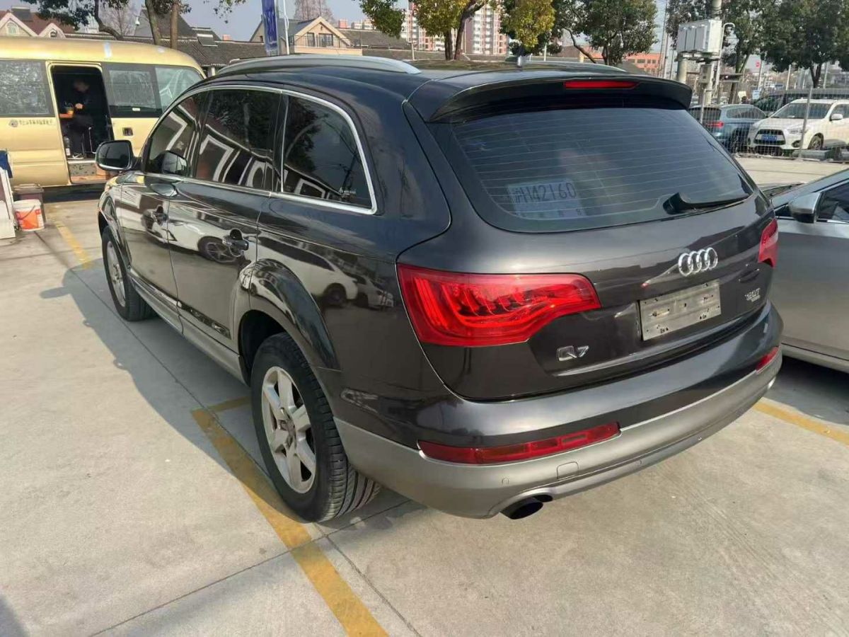 奧迪 奧迪Q7  2012款 Q7 3.0TFSI 豪華型 245kw圖片