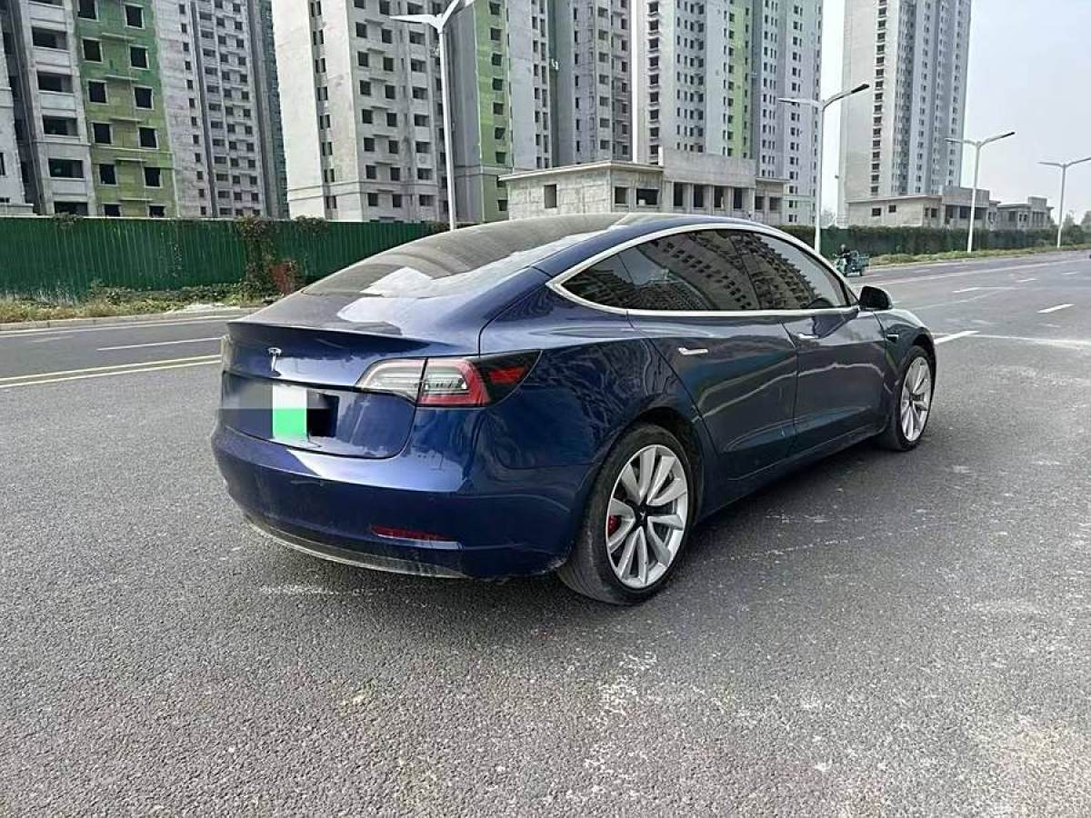 特斯拉 Model 3  2019款 長(zhǎng)續(xù)航后驅(qū)版圖片