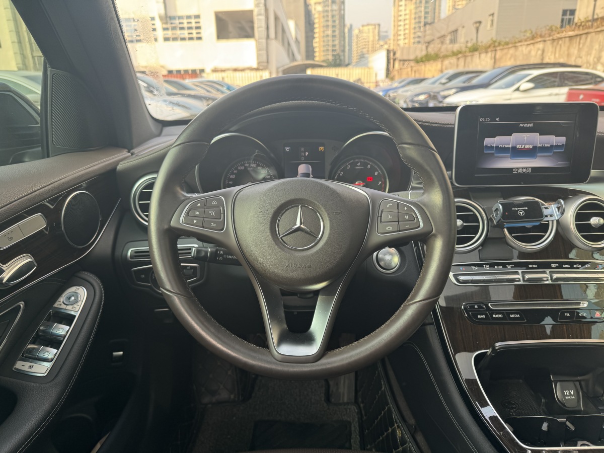 奔馳 奔馳GLC  2019款 GLC 260 4MATIC 動感型圖片