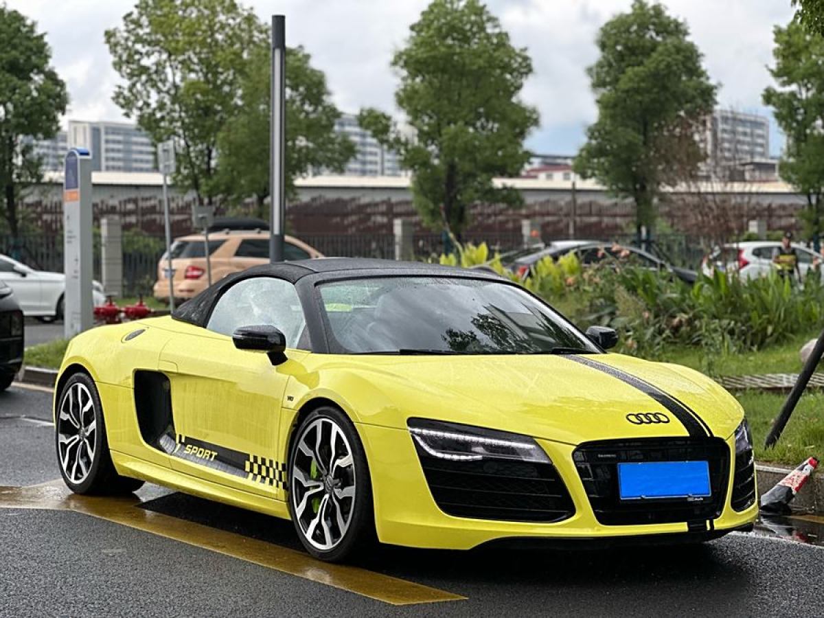 奧迪 奧迪R8  2014款 Spyder 5.2 FSI quattro圖片