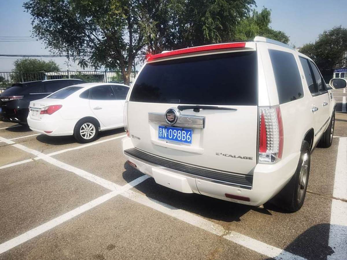 凱迪拉克 凱雷德ESCALADE  2010款 6.0 Hybrid圖片