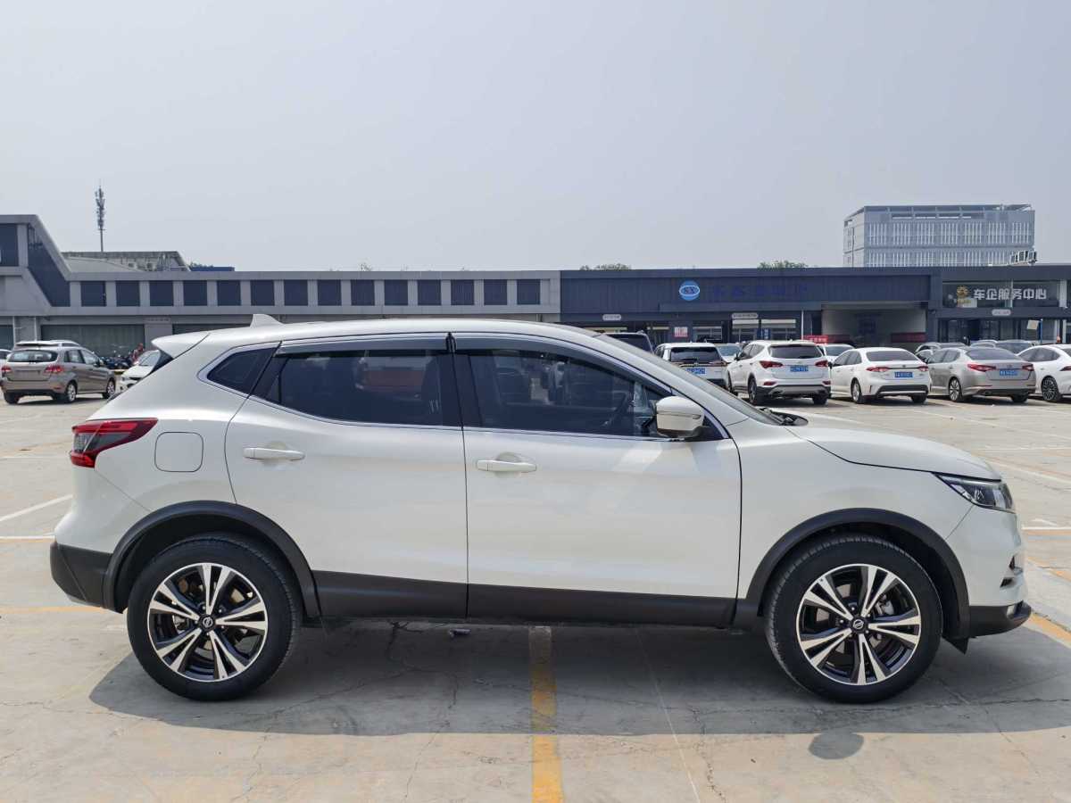 日產(chǎn) 逍客  2017款 2.0L CVT豪華版 國VI圖片