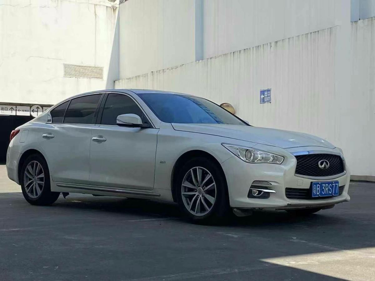 英菲尼迪 Q50L  2016款 Q50L 2.0T 悅享版圖片