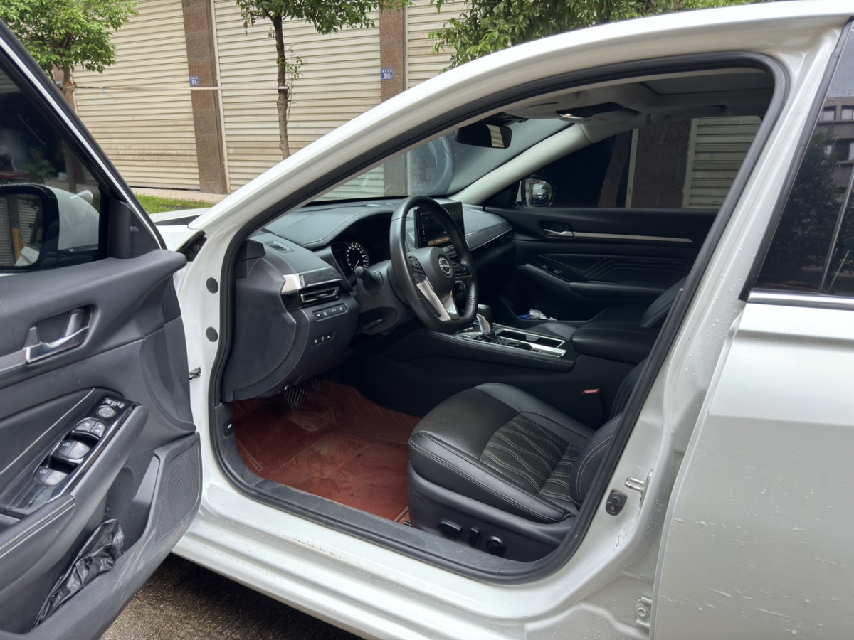日產(chǎn) 天籟  2022款 2.0L XL-Upr 優(yōu)享版圖片