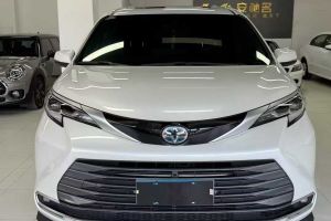 賽那SIENNA 豐田 2.5L混動 尊貴版