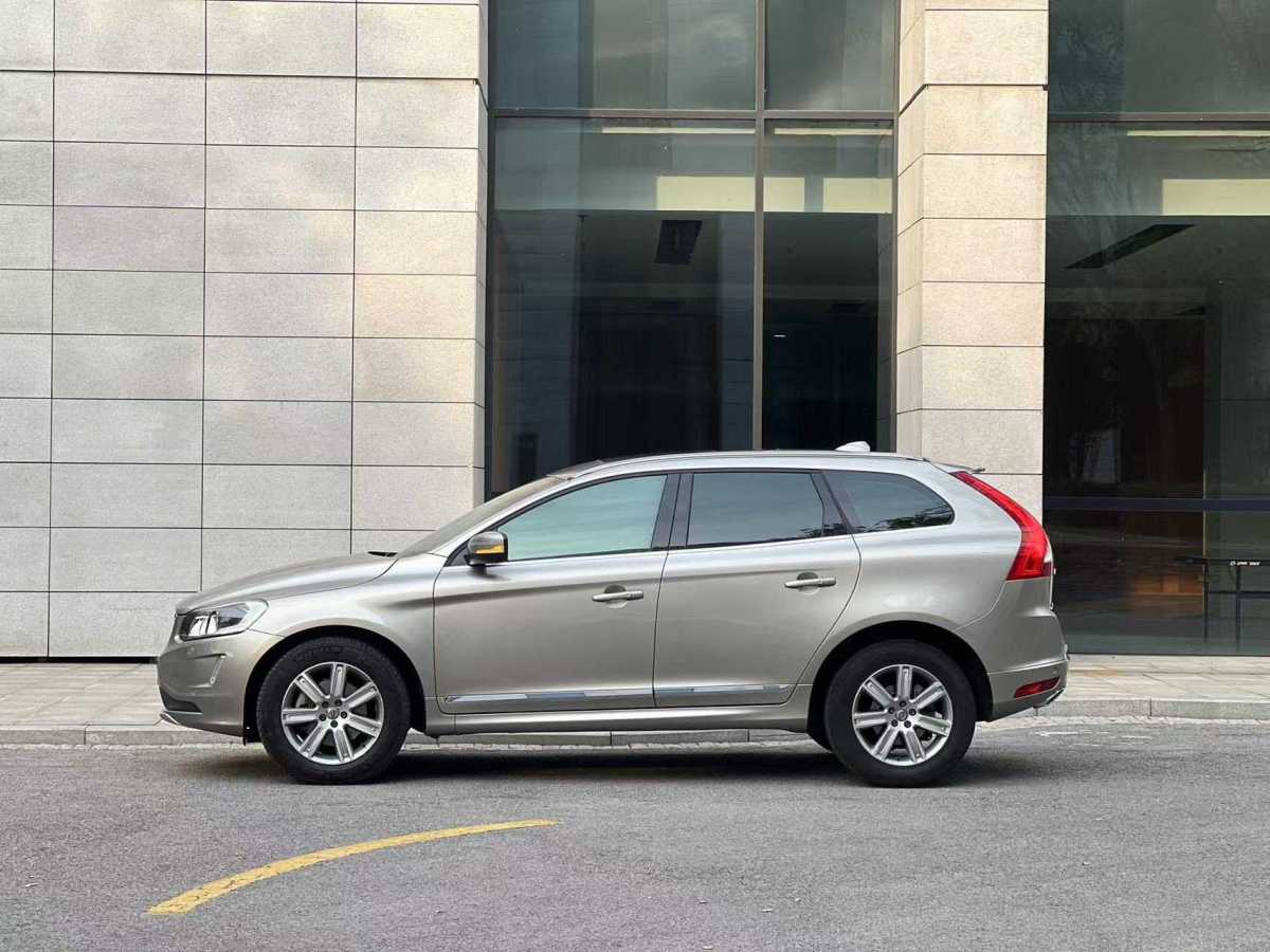 沃爾沃 XC60  2016款 T5 AWD 智遠(yuǎn)版圖片