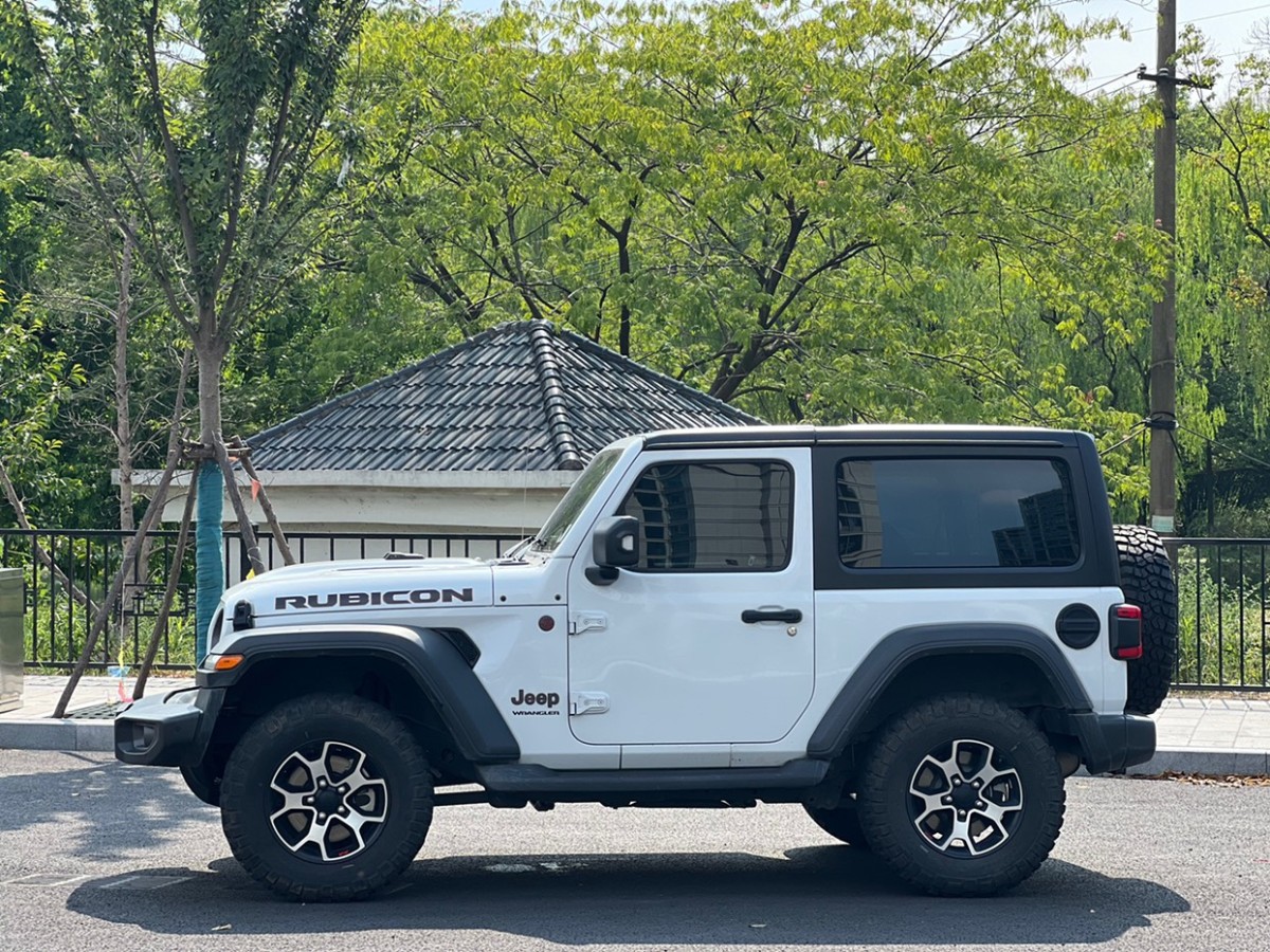 Jeep 牧马人  2021款 2.0T Rubicon 两门版图片