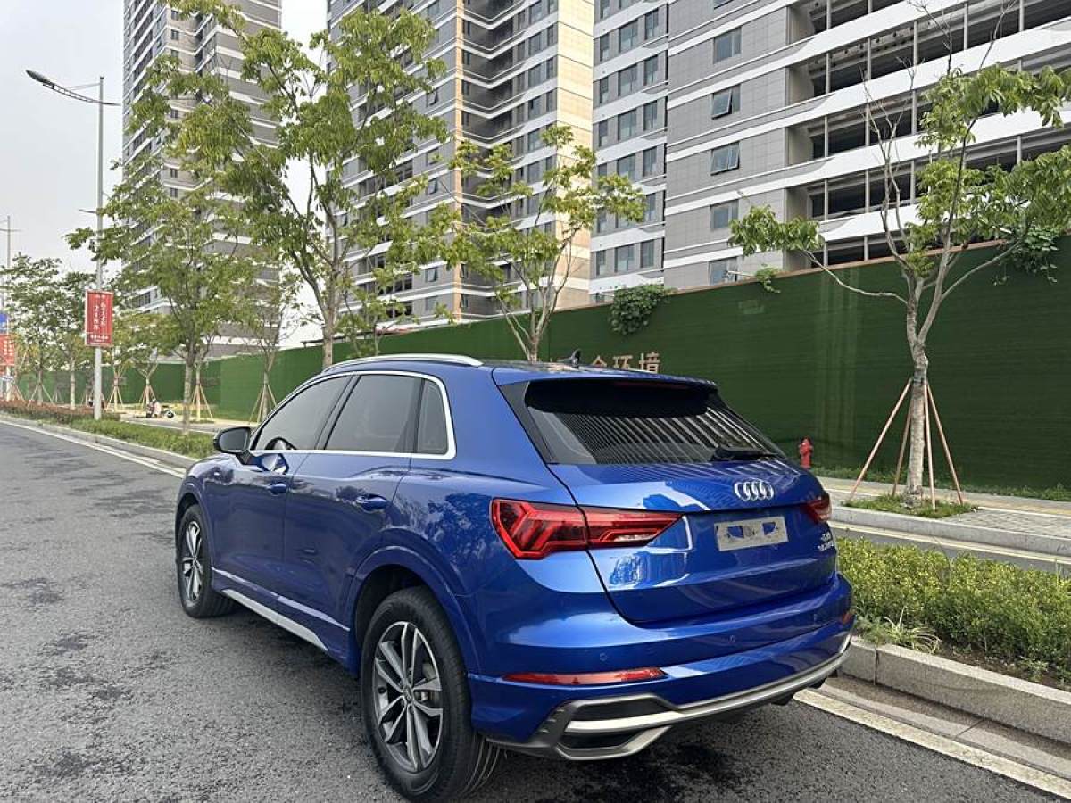 奧迪 奧迪Q3  2020款 35 TFSI 進(jìn)取動(dòng)感型圖片