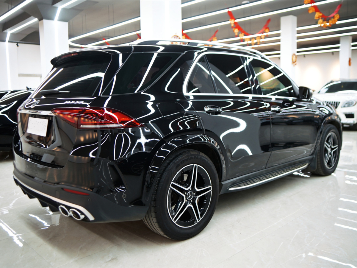 奔馳 奔馳GLE  2020款 GLE 450 4MATIC 時(shí)尚型圖片