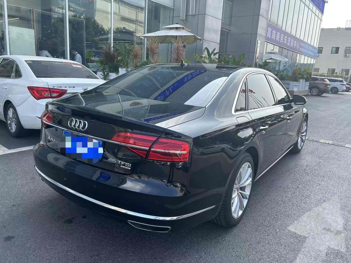 奧迪 奧迪A8  2017款 A8L 45 TFSI quattro豪華型圖片