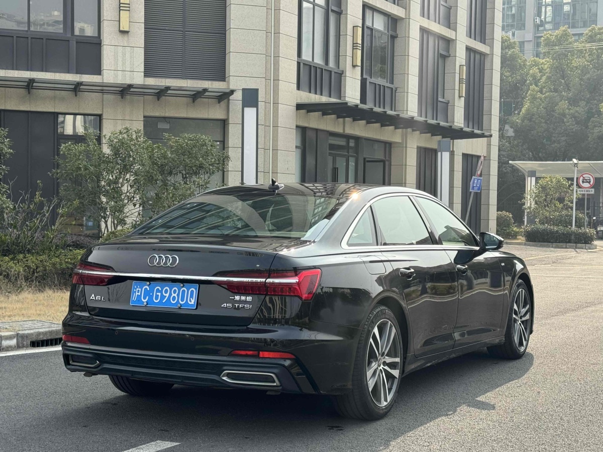 奧迪 奧迪A6L  2019款 45 TFSI 臻選動(dòng)感型圖片