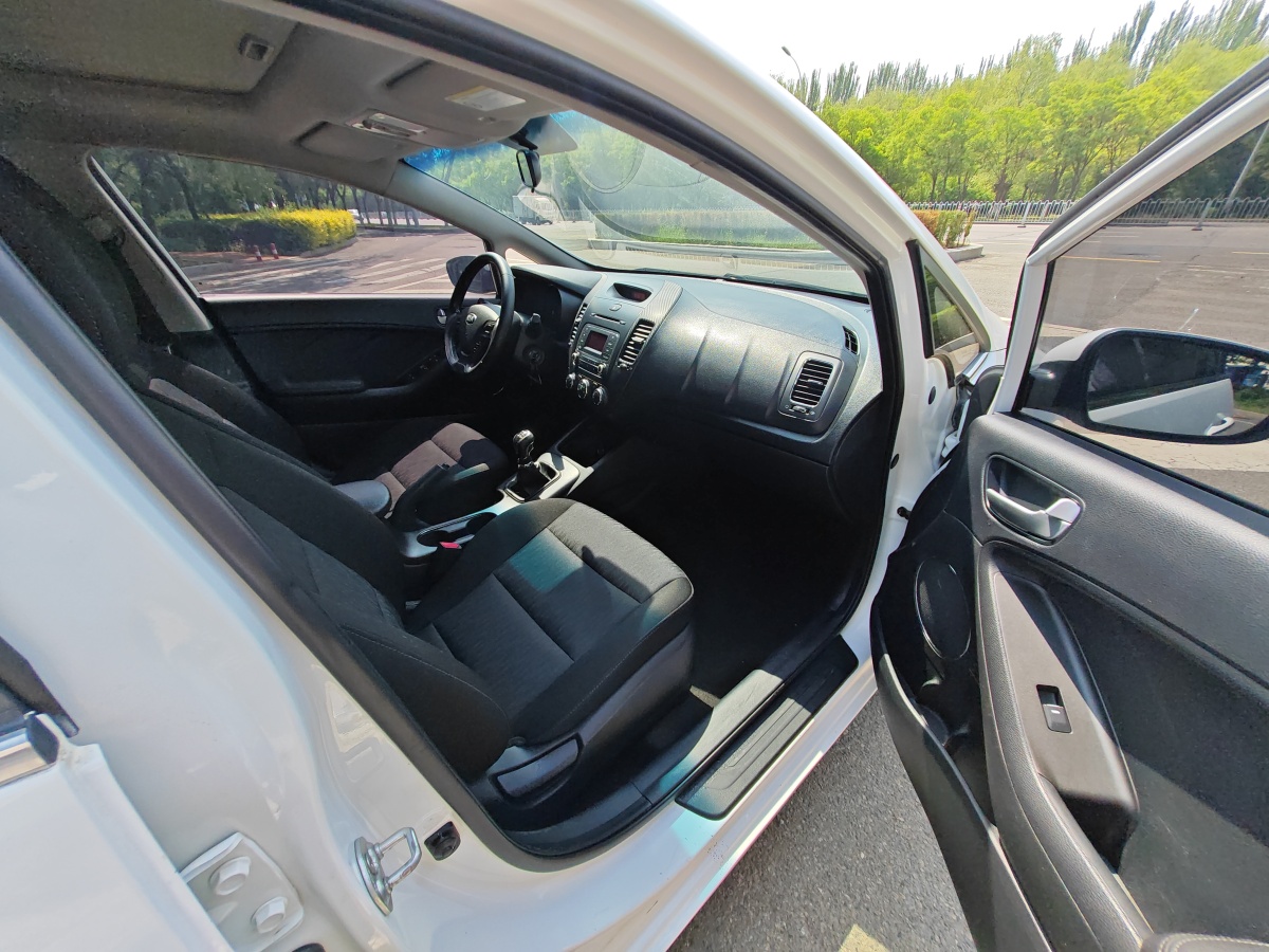 起亞 K3  2013款 1.6L 手動GLS圖片