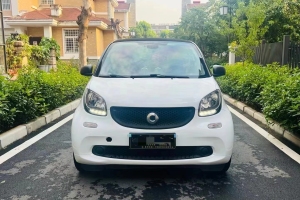 fortwo smart 1.0L 52千瓦硬顶激情版