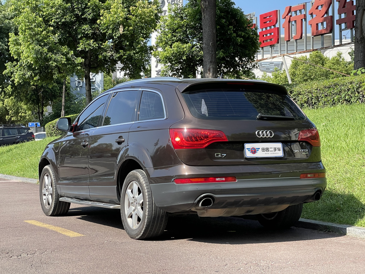 奧迪 奧迪Q7  2015款 35 TFSI 進取型圖片