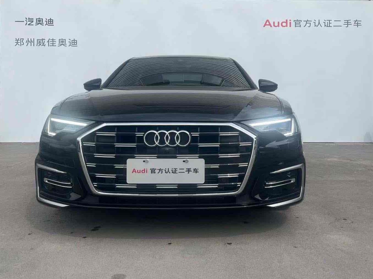 奧迪 奧迪A6L  2023款 改款 45 TFSI 臻選動(dòng)感型圖片