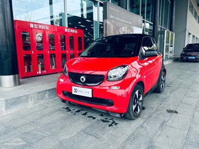 2018年2月 smart fortwo 1.0L 52千瓦硬頂激情版圖片