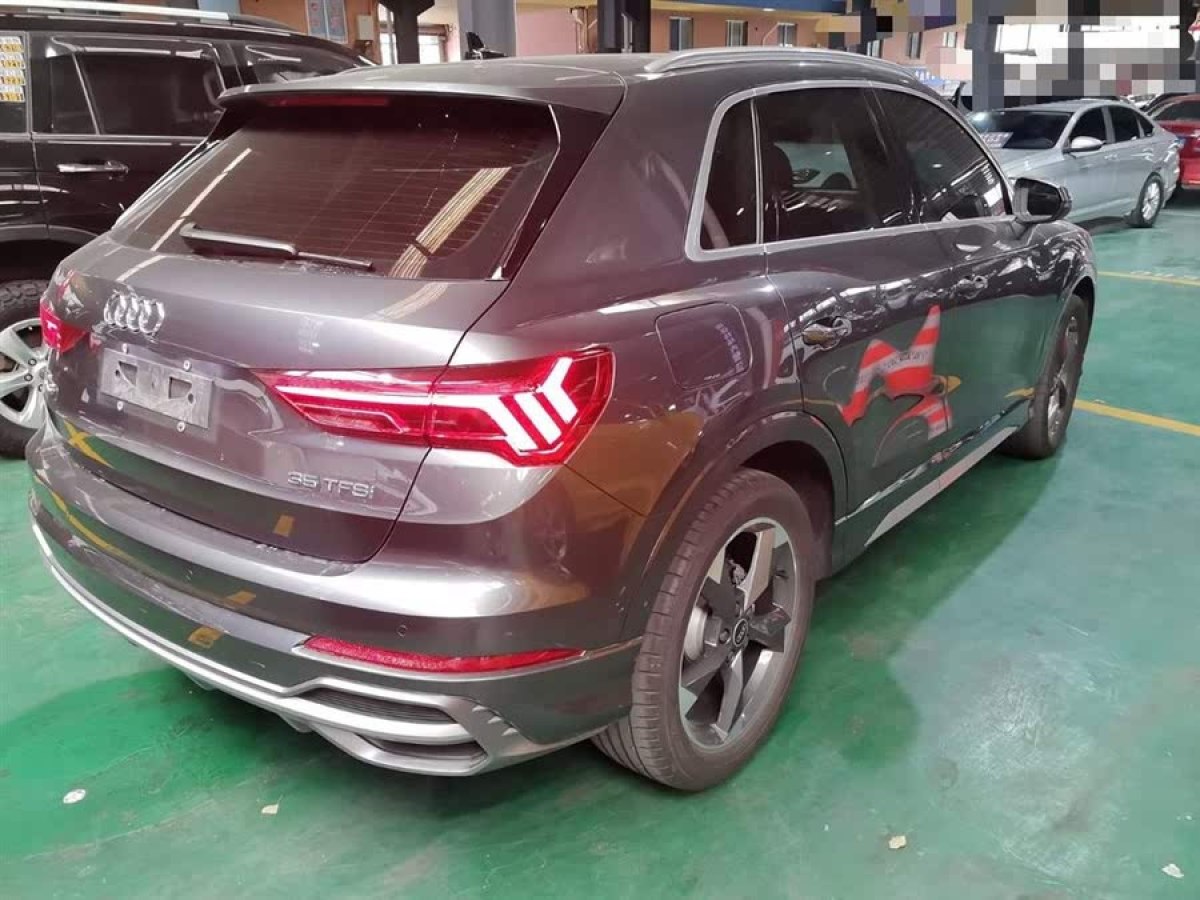 奧迪 奧迪Q3  2022款 35 TFSI 時(shí)尚動(dòng)感型圖片