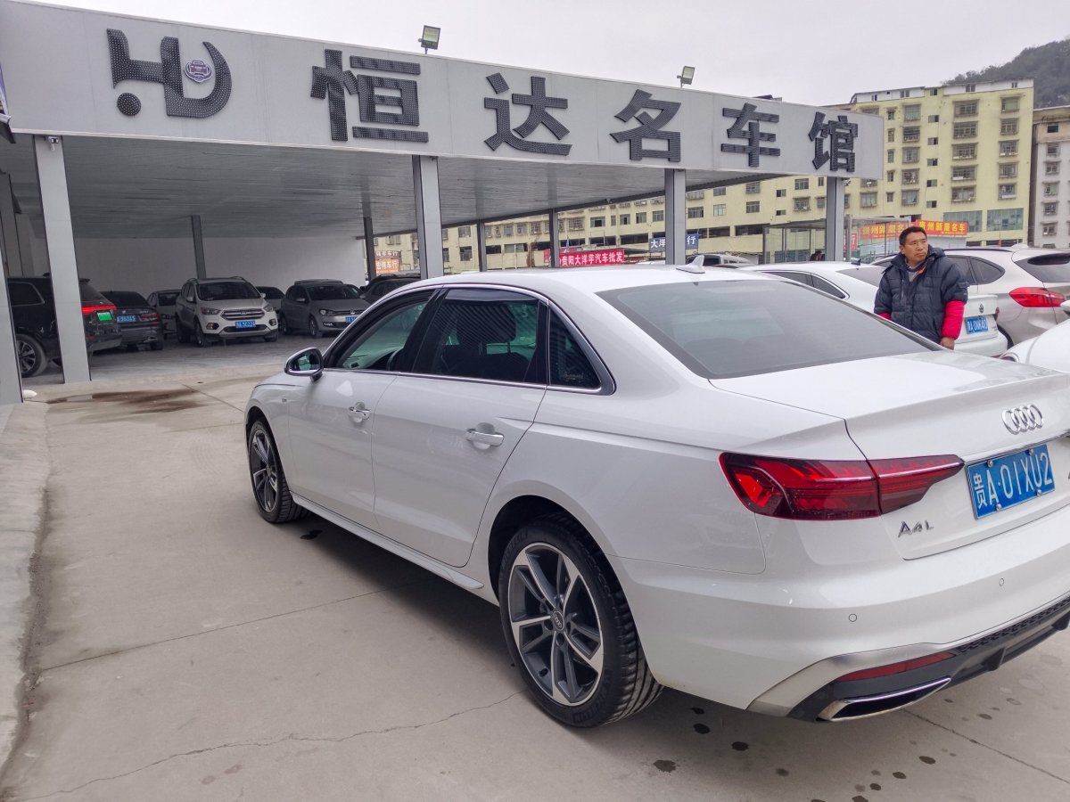 奧迪 奧迪A4L  2022款 40 TFSI 時尚動感型圖片