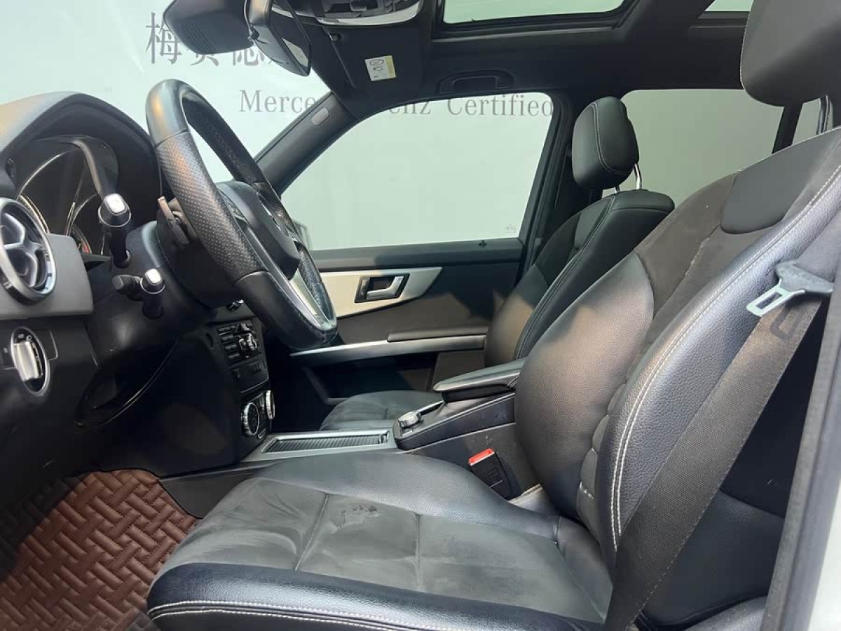 奔馳 奔馳GLK級  2015款 GLK 300 4MATIC 時尚型 極致版圖片