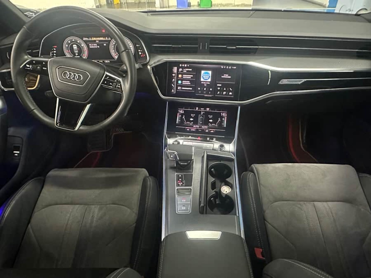 奧迪 奧迪A6L  2023款 改款 40 TFSI 豪華動感型圖片