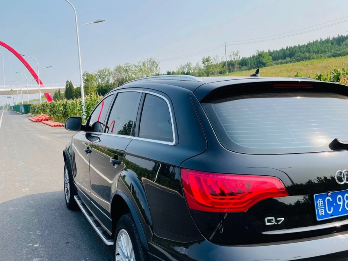 奧迪 奧迪Q7  2011款 3.0 TFSI 專享型(200kW)圖片