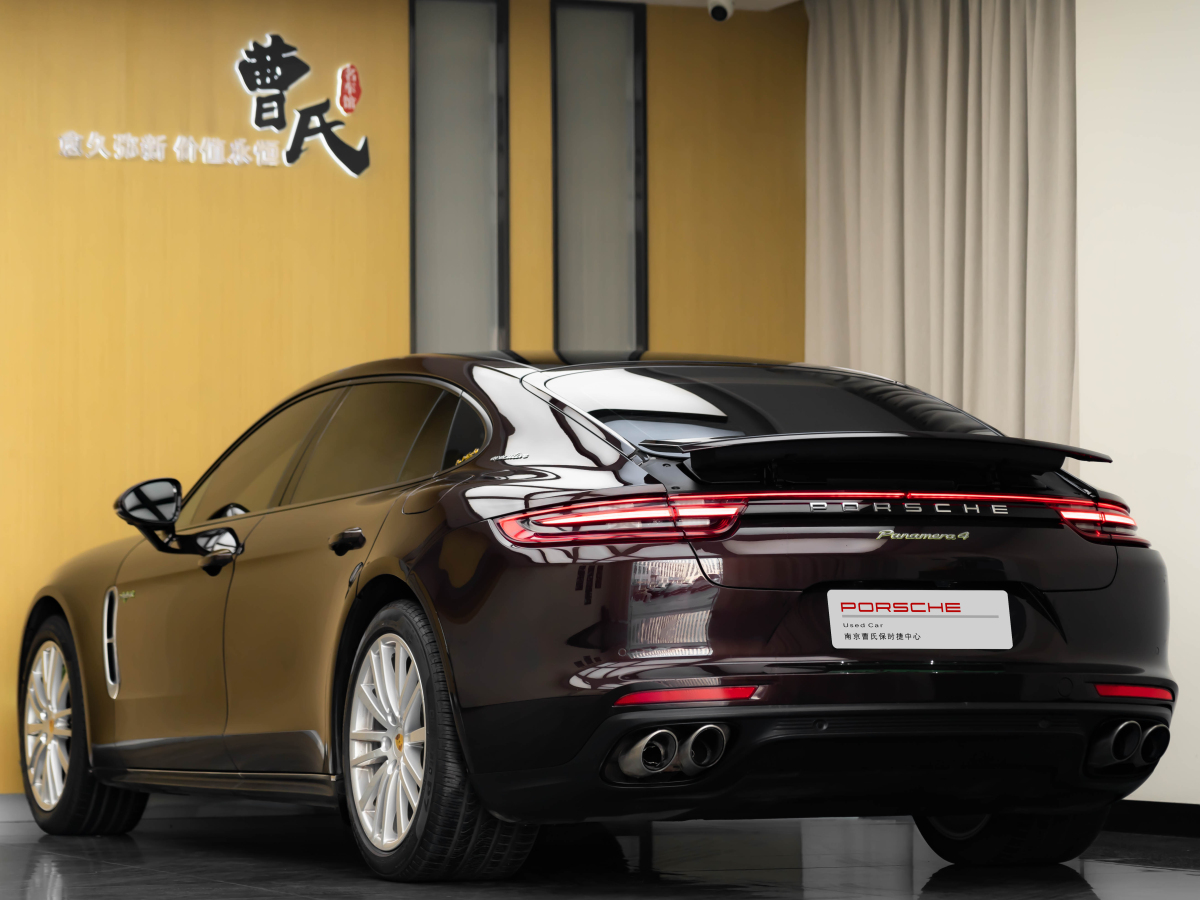 保時(shí)捷 Panamera新能源  2021款 Panamera 4 E-Hybrid 行政加長(zhǎng)版 2.9T圖片