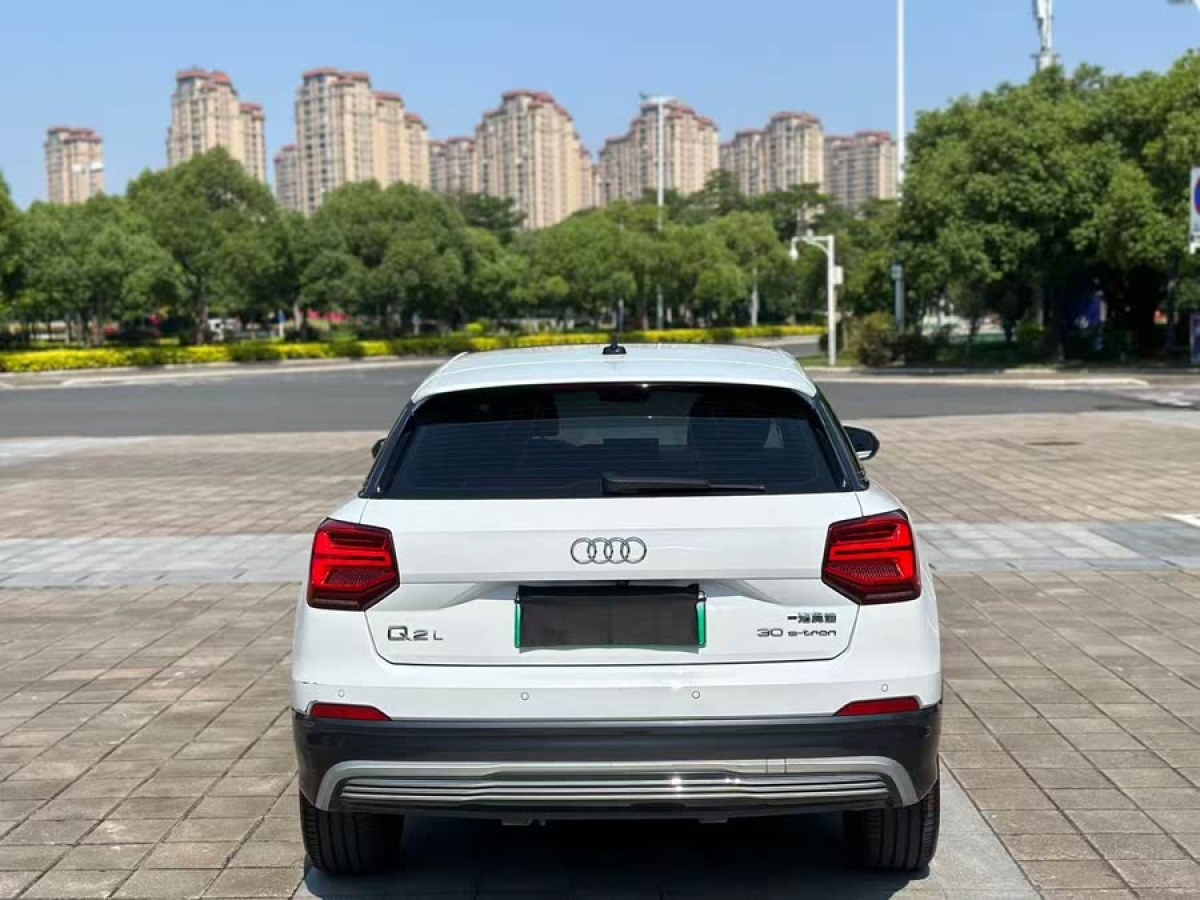 奧迪 Q2L e-tron  2019款 e-tron 純電智酷型圖片