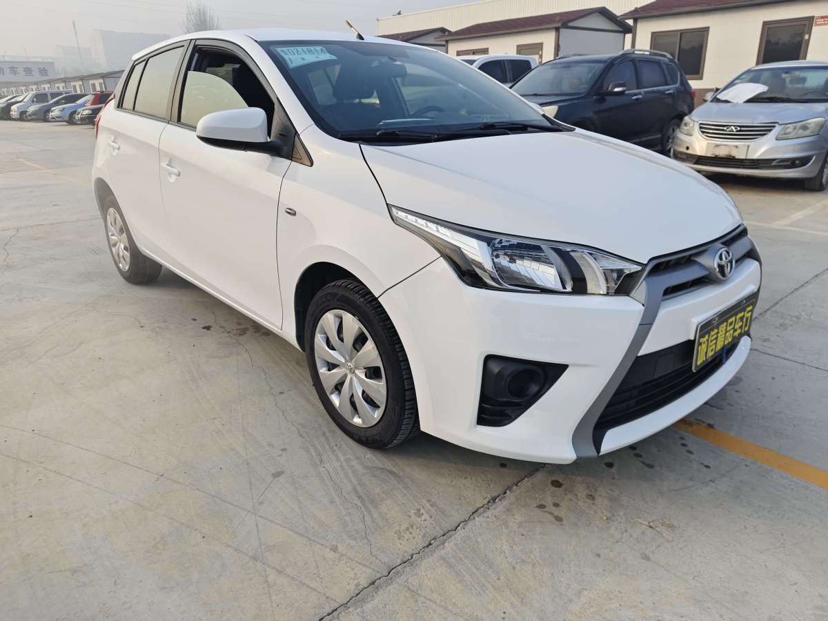 豐田 YARiS L 致炫  2015款 1.5E 自動(dòng)魅動(dòng)版圖片