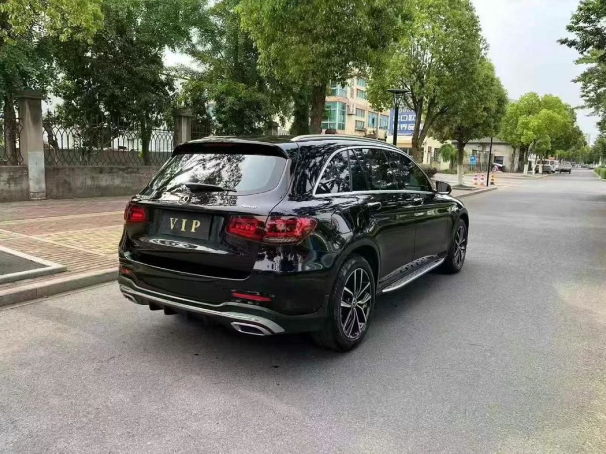 奔馳 奔馳GLC  2023款 GLC 300 4MATIC 轎跑SUV圖片