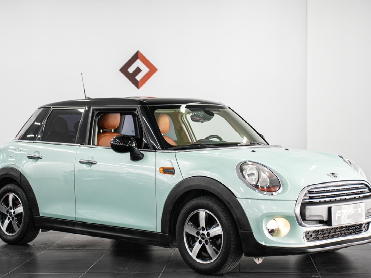 MINI MINI  2016款 1.2T ONE 五門版圖片