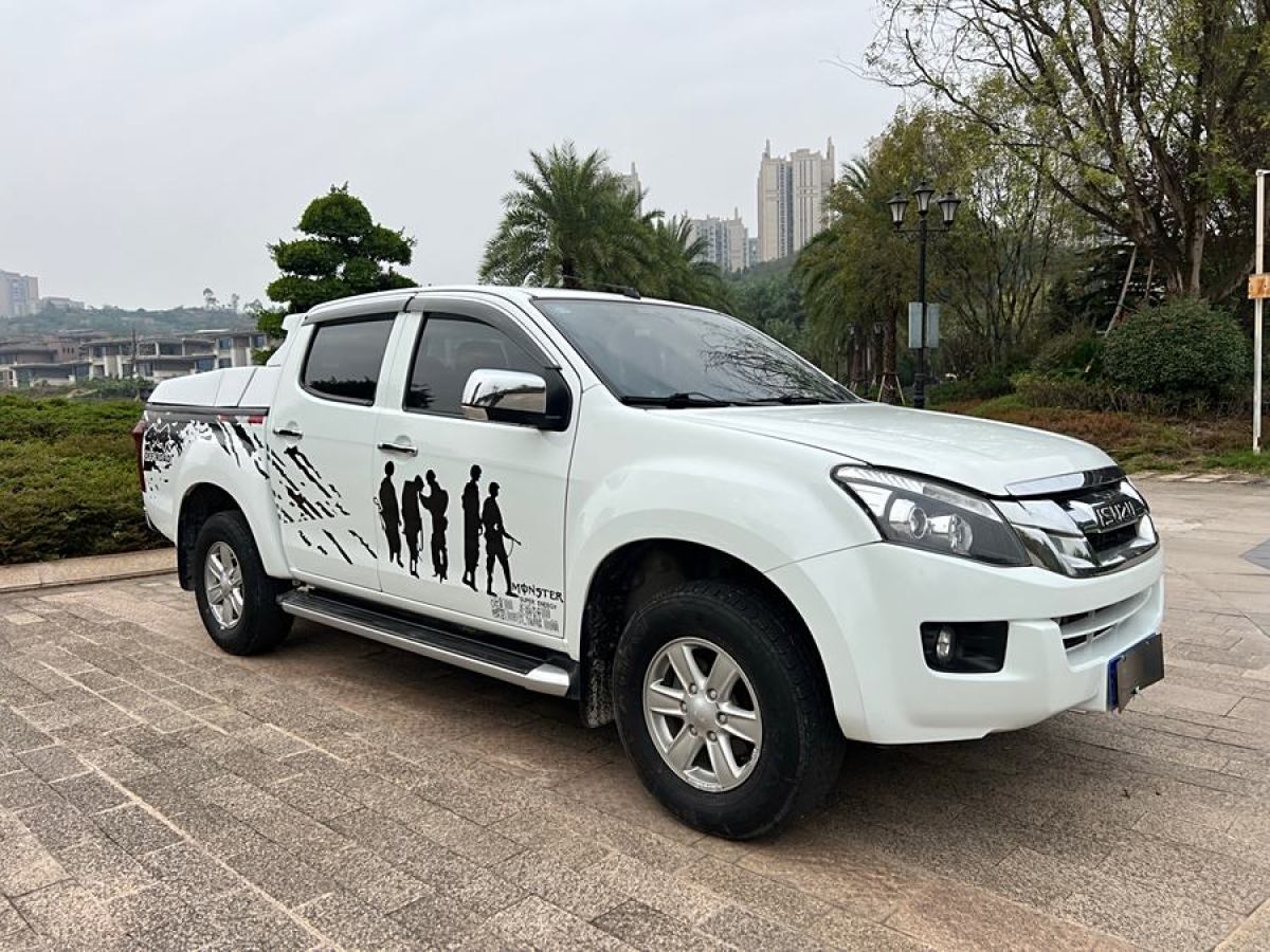 五十鈴 D-MAX  2015款 2.5T四驅(qū)自動(dòng)超豪華型4JK1圖片