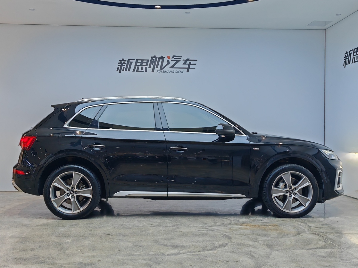 奧迪 奧迪Q5L  2021款 40 TFSI 豪華動(dòng)感型圖片