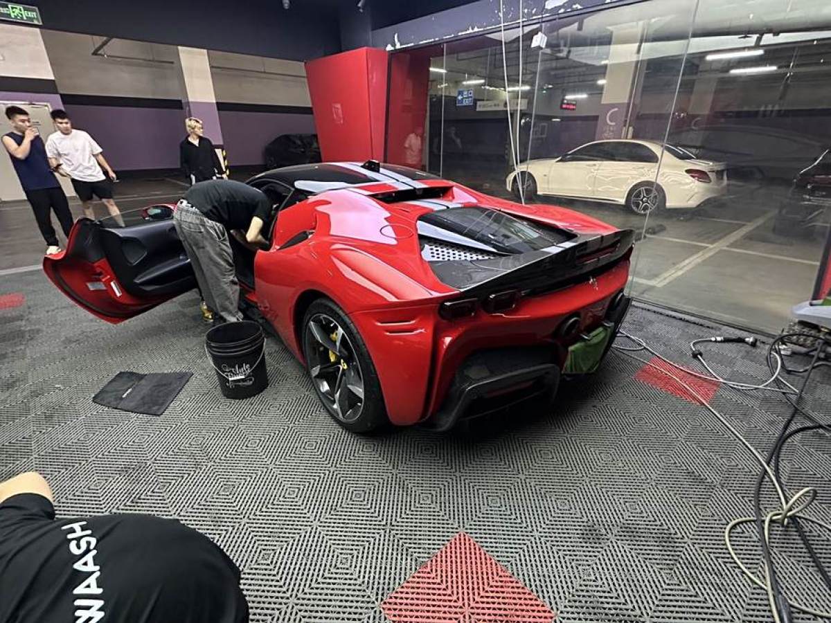 法拉利 SF90 Stradale  2021款 3.9T V8 Spider圖片