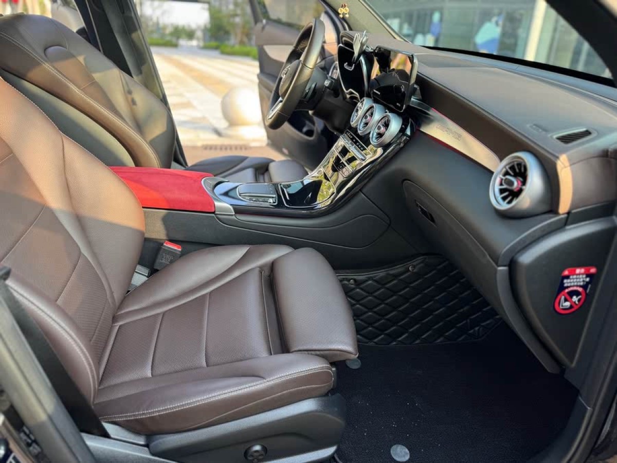 奔馳 奔馳GLC  2022款 改款三 GLC 260 L 4MATIC 動(dòng)感型圖片