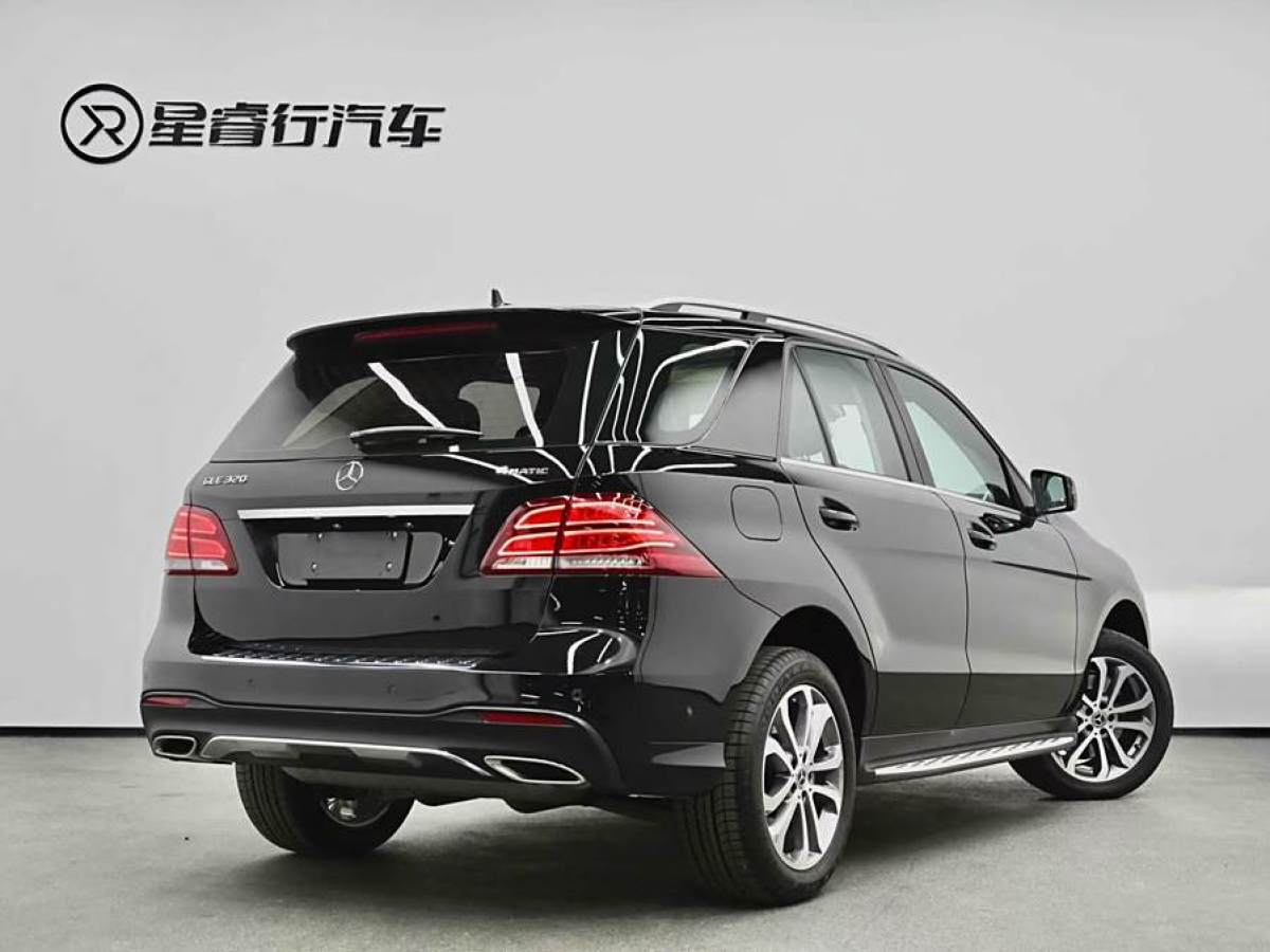 奔馳 奔馳GLE  2018款 GLE 320 4MATIC 動感型臻藏版圖片