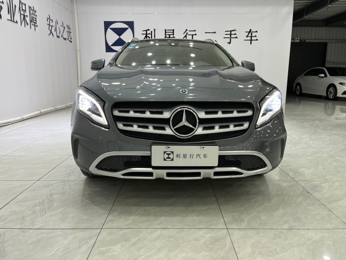 奔馳 奔馳GLA  2018款 GLA 200 時尚型圖片